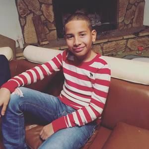 Meet your Posher, Kenneth